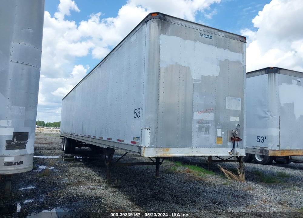 1997 STOUGHTON TRAILERS INC ENCLOSED TRAILER VIN: 1DW1A532XVS080358