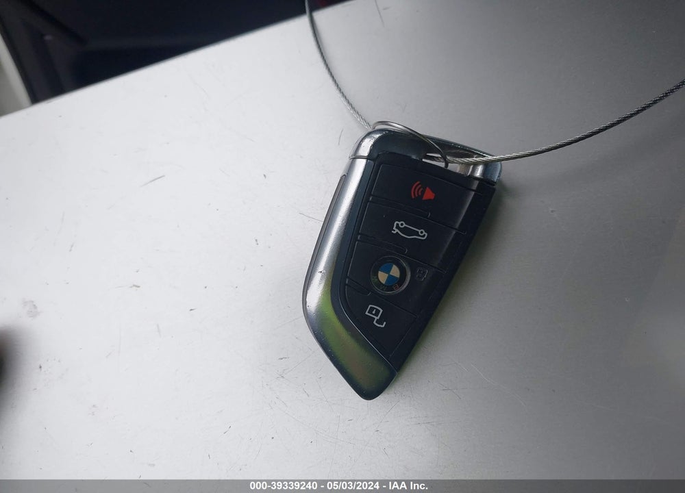 2020 BMW 330I VIN: 3MW5R1J00L8B33221
