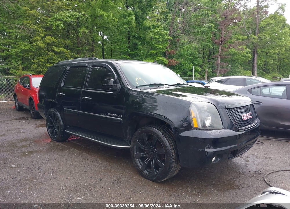2007 GMC YUKON DENALI VIN: 1GKFK63837J139332