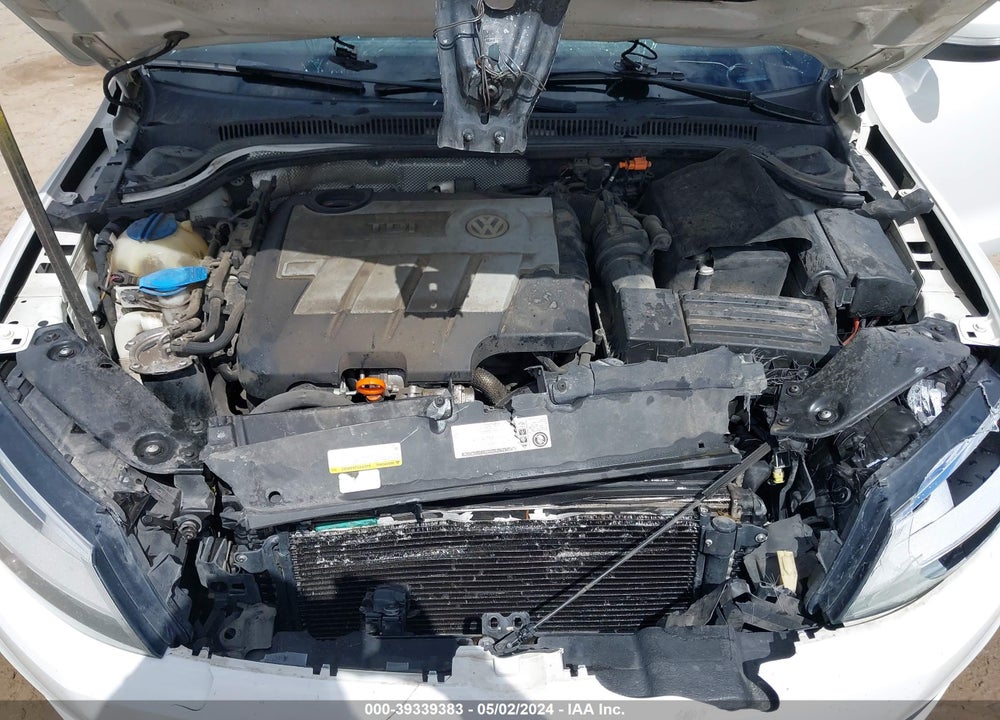 2013 VOLKSWAGEN JETTA 2.0L TDI VIN: 3VW3L7AJXDM409921