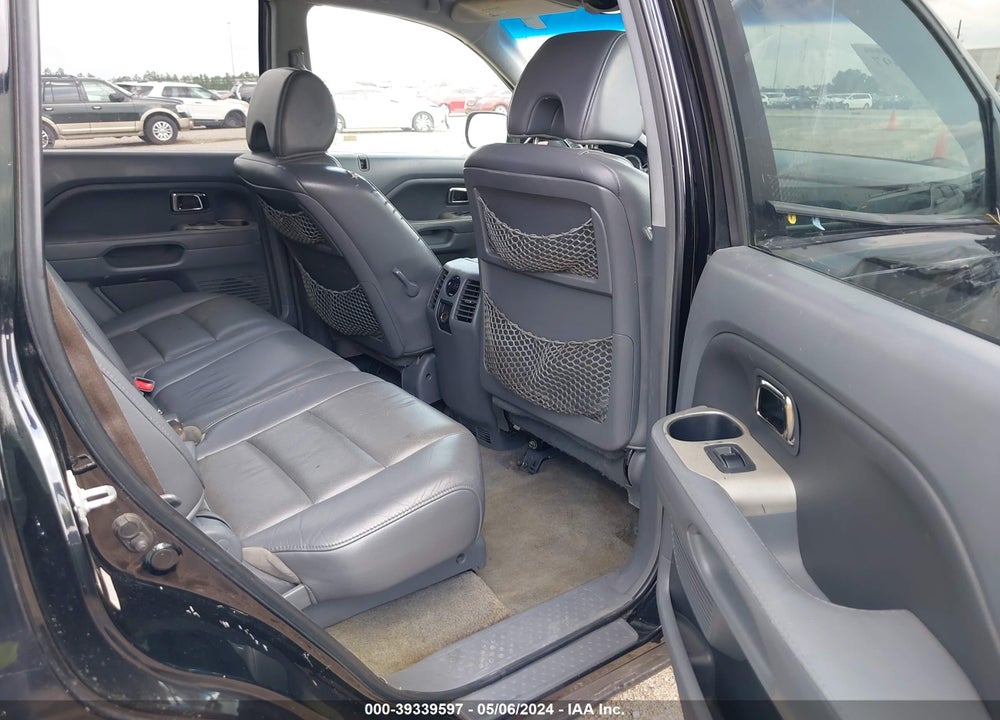 2007 HONDA PILOT EX-L VIN: 5FNYF28567B003977