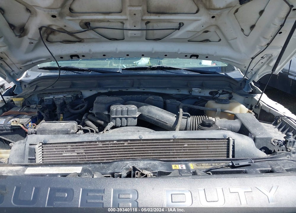 2014 FORD F-350 CHASSIS XL VIN: 1FD8X3F62EEB20545