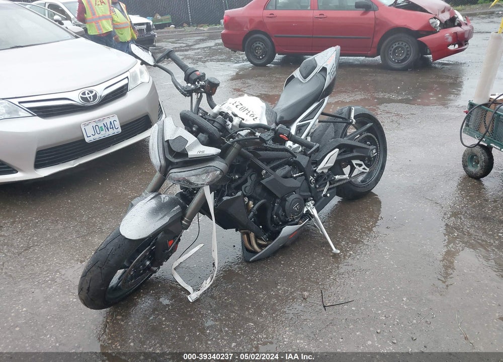 2024 TRIUMPH MOTORCYCLE STREET TRIPLE 765 RS VIN: SMTA614K7RTBP2711
