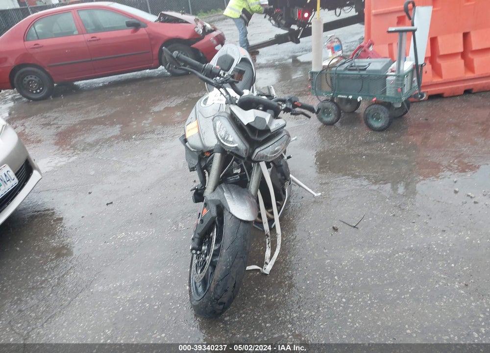 2024 TRIUMPH MOTORCYCLE STREET TRIPLE 765 RS VIN: SMTA614K7RTBP2711