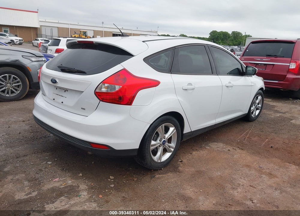 2014 FORD FOCUS SE VIN: 1FADP3K26EL157119