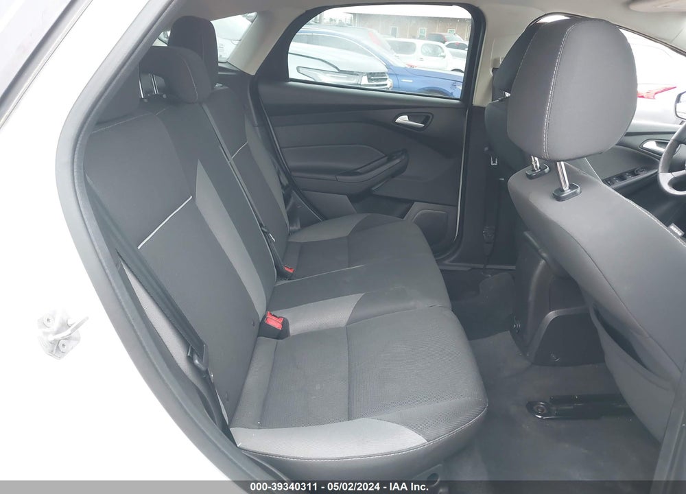 2014 FORD FOCUS SE VIN: 1FADP3K26EL157119