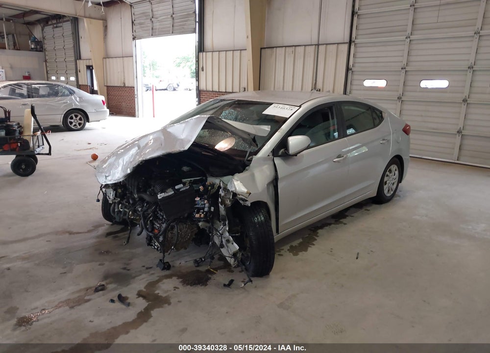 2017 HYUNDAI ELANTRA SE VIN: 5NPD74LF1HH084056