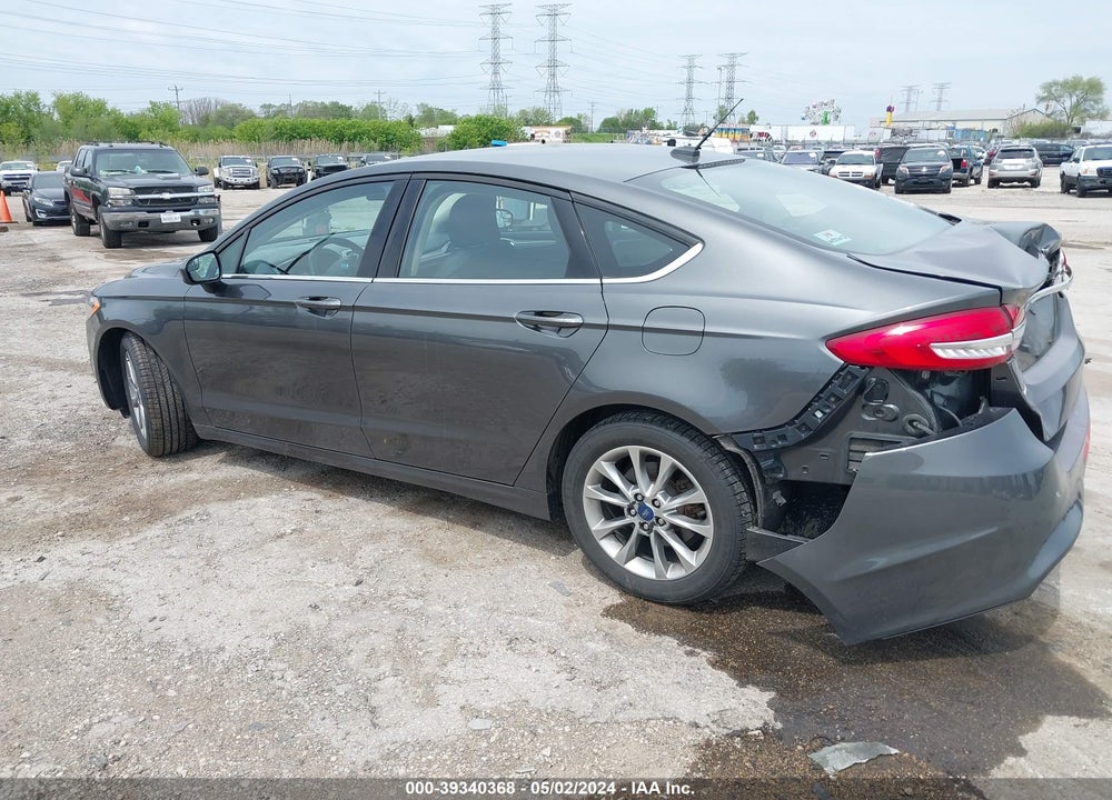 2017 FORD FUSION SE VIN: 3FA6P0H76HR394077