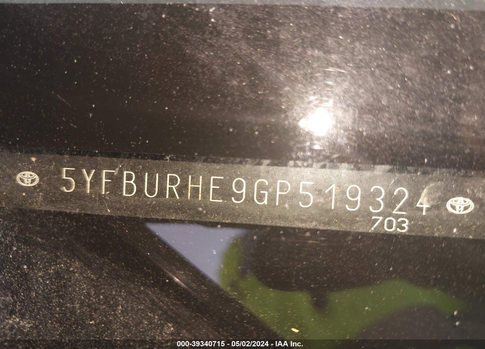 2016 TOYOTA COROLLA LE VIN: 5YFBURHE9GP519324