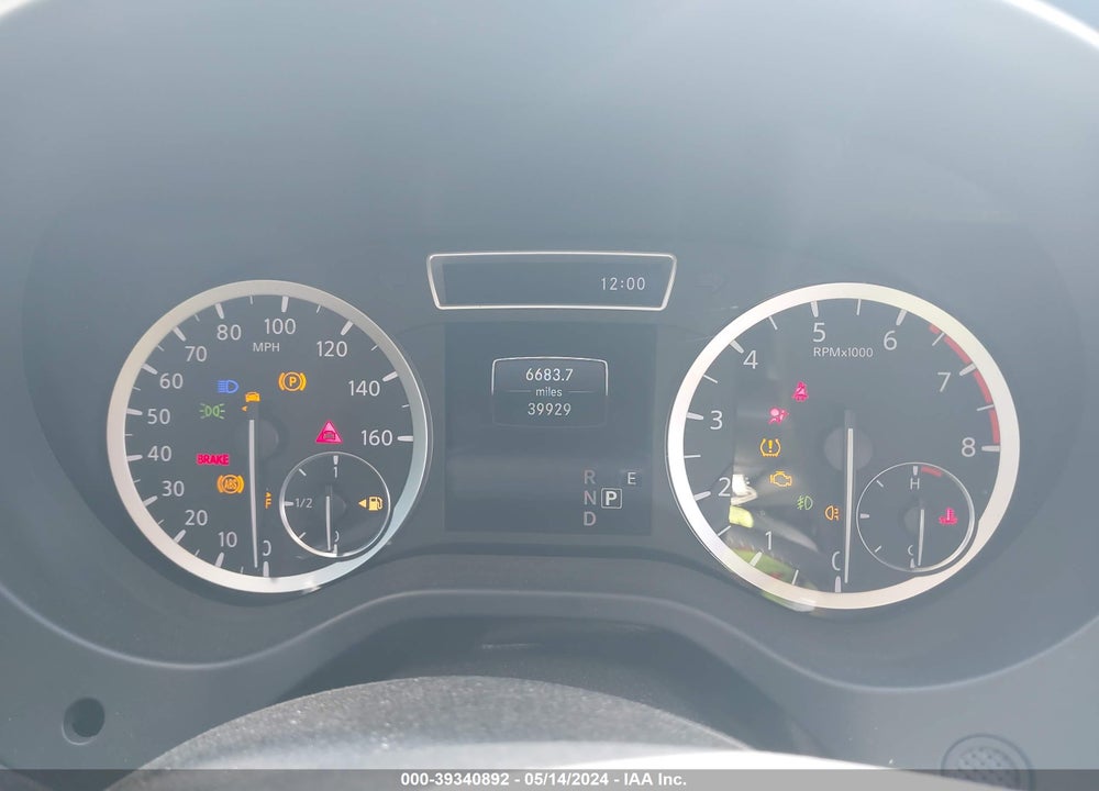 2018 INFINITI QX30 VIN: SJKCH5CR2JA004850