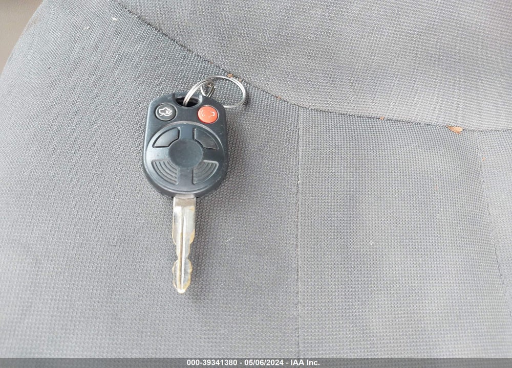 2008 FORD ESCAPE XLS/XLS MANUAL VIN: 1FMCU02Z78KC24911