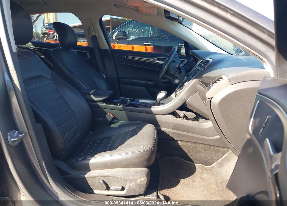 2014 FORD FUSION SE VIN: 3FA6P0HD7ER297987
