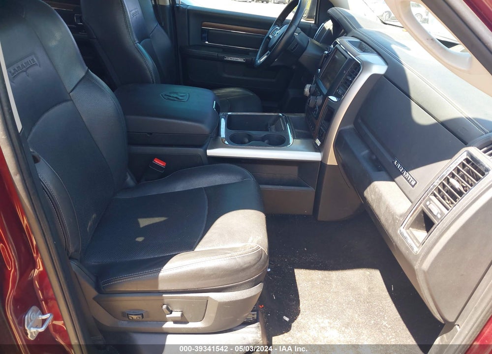 2017 RAM 1500 LAIE  4X4 6'4 BOX VIN: 1C6RR7VTXHS720857