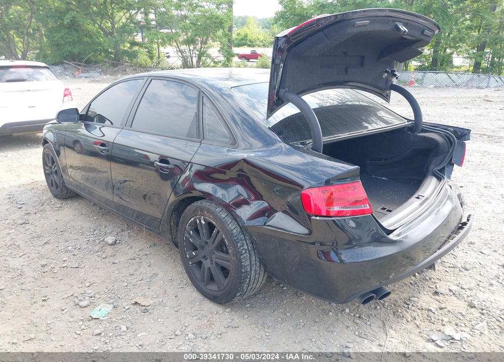 2011 AUDI A4 VIN: WAUDFAFL9BN019558