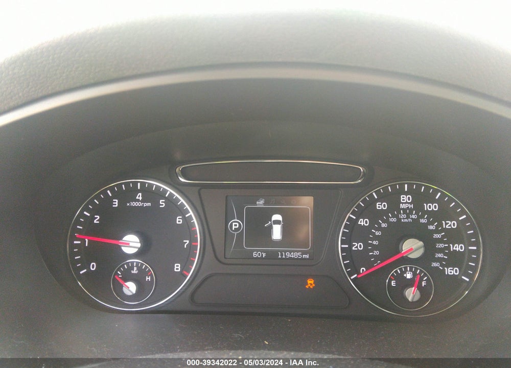 2018 KIA SORENTO VIN: 5XYPGDA3XJG418975