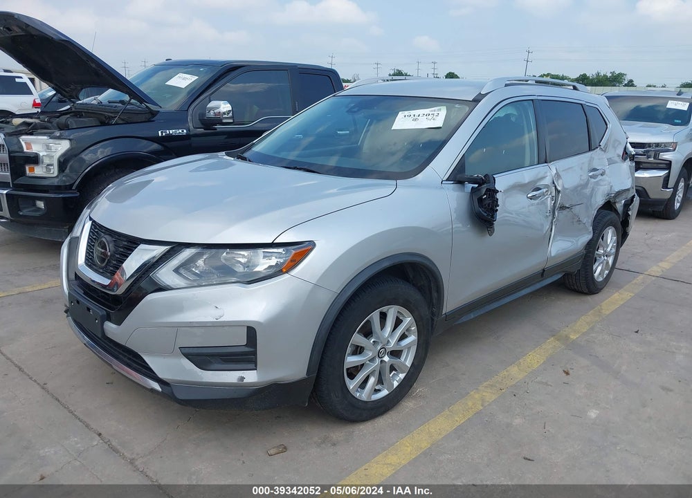 2020 NISSAN ROGUE SV FWD VIN: JN8AT2MT6LW038804
