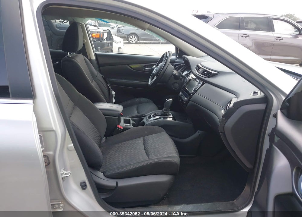 2020 NISSAN ROGUE SV FWD VIN: JN8AT2MT6LW038804
