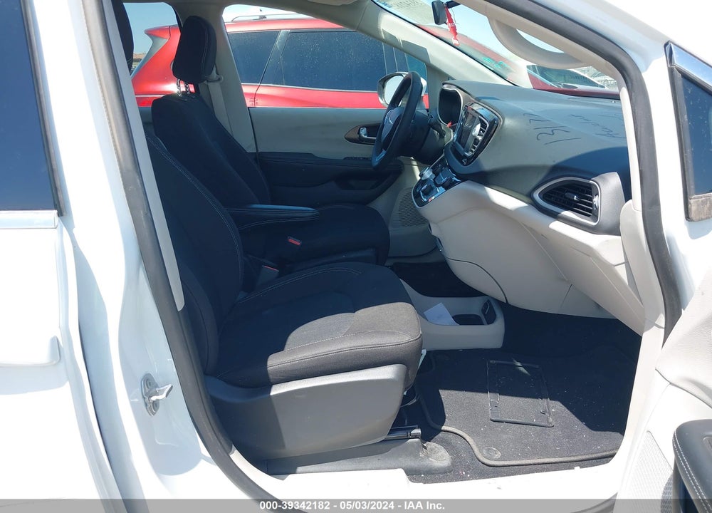 2022 CHRYSLER VOYAGER LX VIN: 2C4RC1CG7NR159446