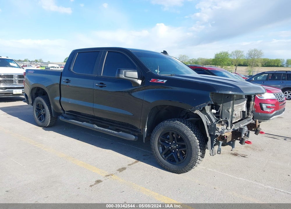 2020 CHEVROLET SILVERADO 1500 4WD SHORT BED LT TRAIL BOSS VIN: 3GCPYFED1LG237828