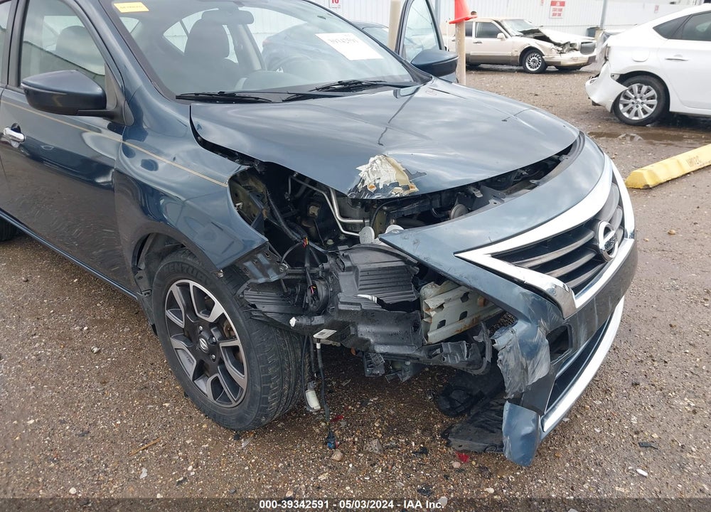 2016 NISSAN VERSA 1.6 SL VIN: 3N1CN7AP8GL891626