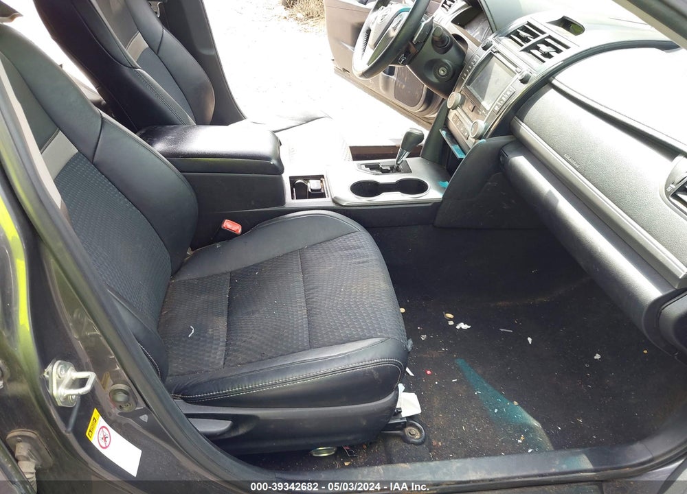 2014 TOYOTA CAMRY SE VIN: 4T1BF1FK6EU838471