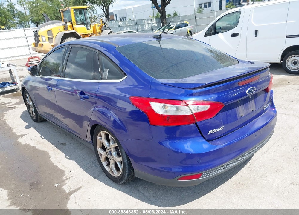 2014 FORD FOCUS TITANIUM VIN: 1FADP3J22EL240628