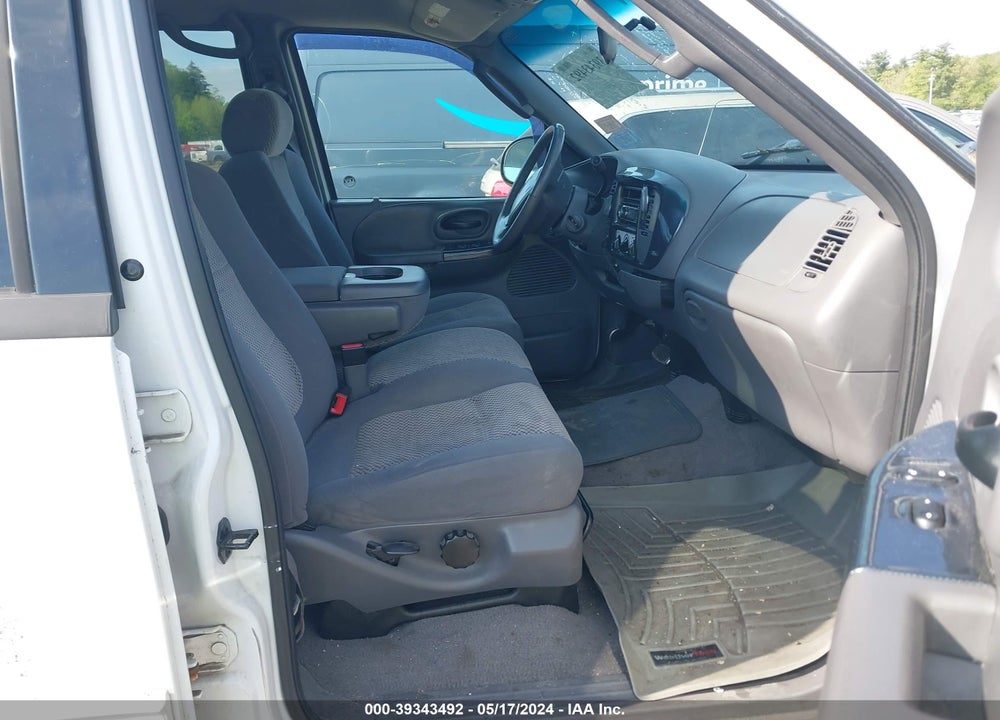 2002 FORD F-150 LARIAT/XLT VIN: 1FTRW08612KD47424
