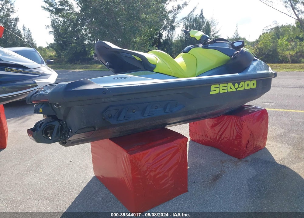 2022 SEADOO GTI VIN: YDV30414K122