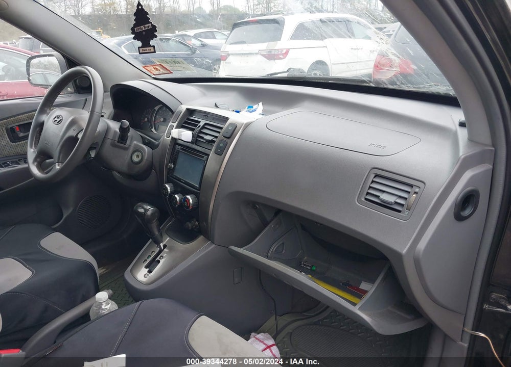2005 HYUNDAI TUCSON GLS/LX VIN: KM8JN12D65U045919
