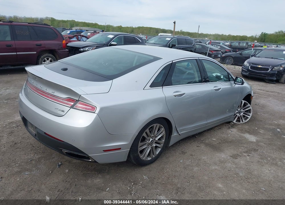 2016 LINCOLN MKZ VIN: 3LN6L2J9XGR613601