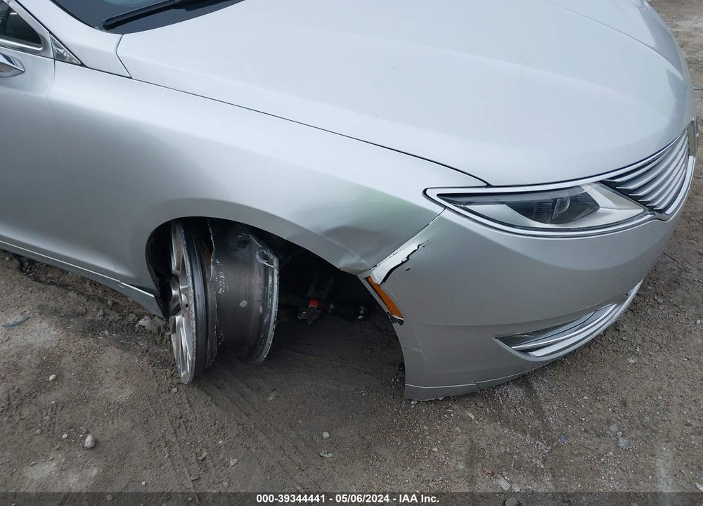 2016 LINCOLN MKZ VIN: 3LN6L2J9XGR613601