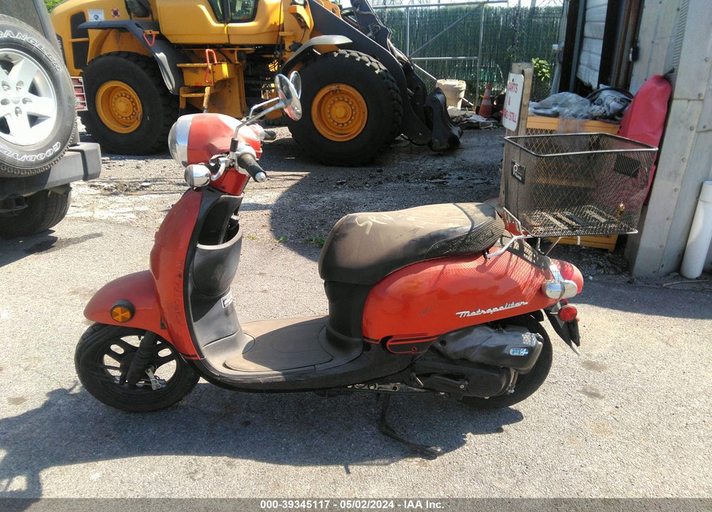 2014 HONDA NCH50 VIN: LALAF7013E3100090
