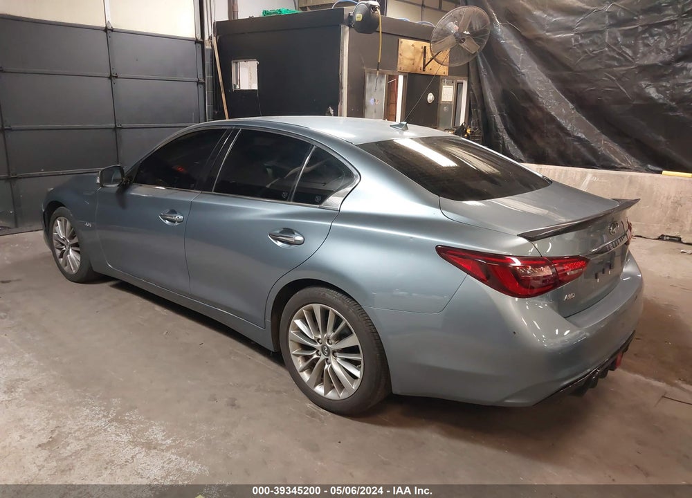 2018 INFINITI Q50 3.0T LUXE VIN: JN1EV7AR8JM432426