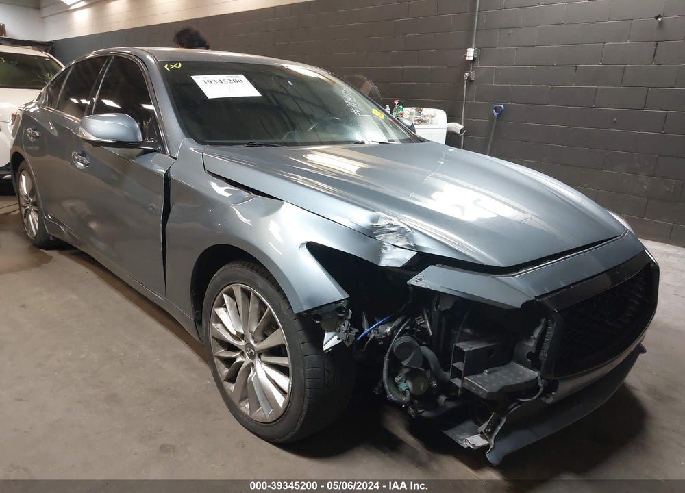 2018 INFINITI Q50 3.0T LUXE VIN: JN1EV7AR8JM432426