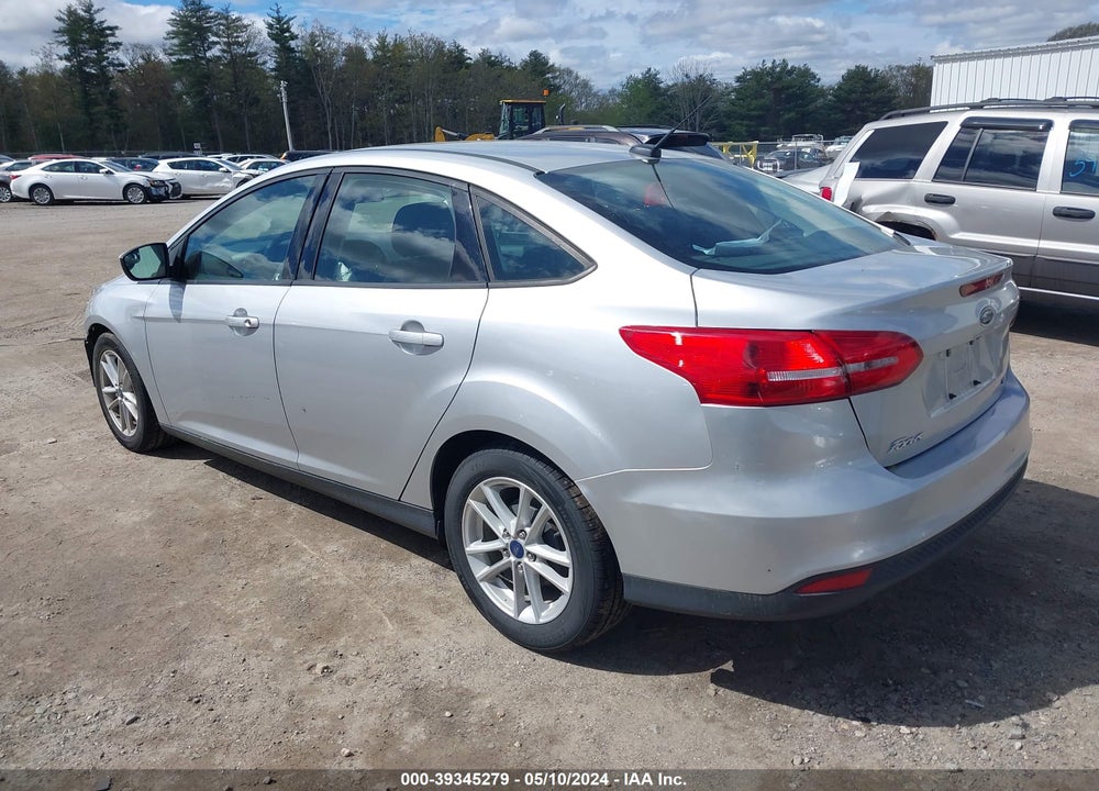 2018 FORD FOCUS SE VIN: 1FADP3F21JL220261