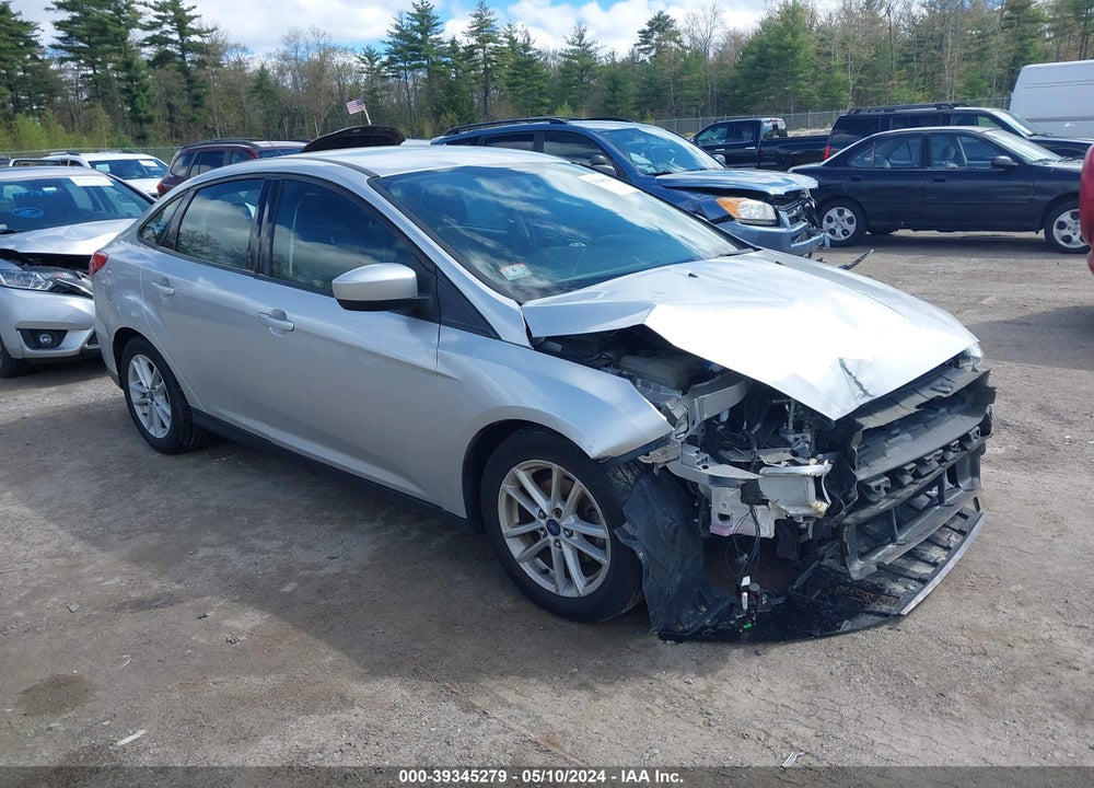 2018 FORD FOCUS SE VIN: 1FADP3F21JL220261