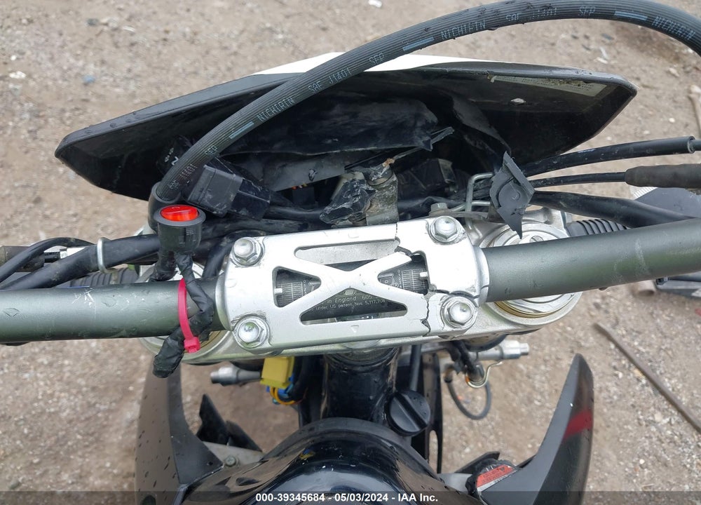 2015 SUZUKI DR-Z400 SM VIN: JS1SK44A1F2100371