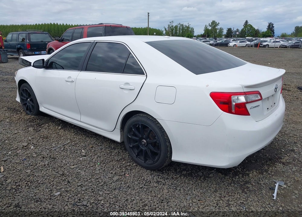 2014 TOYOTA CAMRY SE V6 VIN: 4T1BK1FK3EU542951