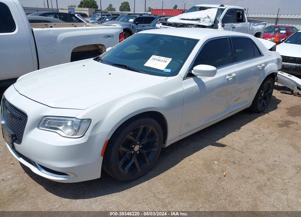 2015 CHRYSLER 300 LIMITED VIN: 2C3CCAAG1FH766611
