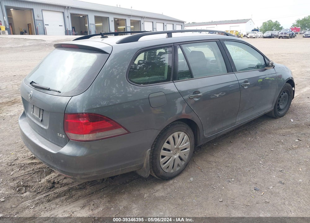 2013 VOLKSWAGEN JETTA SPORTWAGEN 2.5L S VIN: 3VWPP7AJ9DM639598
