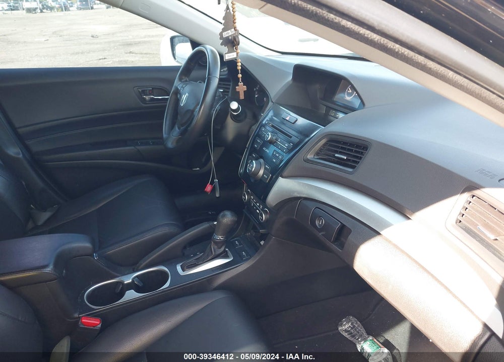 2016 ACURA ILX 2.4L/WATCH PLUS PACKAGE VIN: 19UDE2F33GA018594