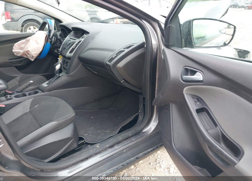 2013 FORD FOCUS SE VIN: 1FADP3K28DL333411