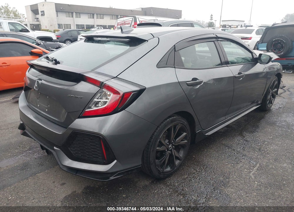 2018 HONDA CIVIC SPORT VIN: SHHFK7H4XJU415297