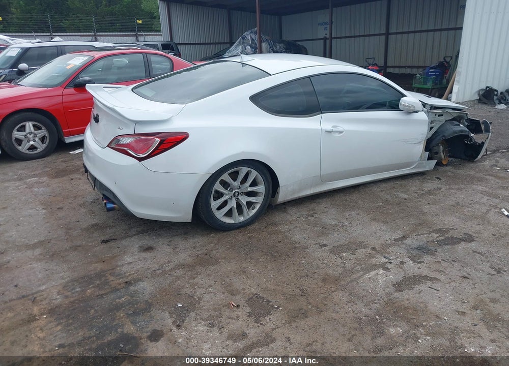 2015 HYUNDAI GENESIS 3.8 BASE VIN: KMHHU6KJXFU123396