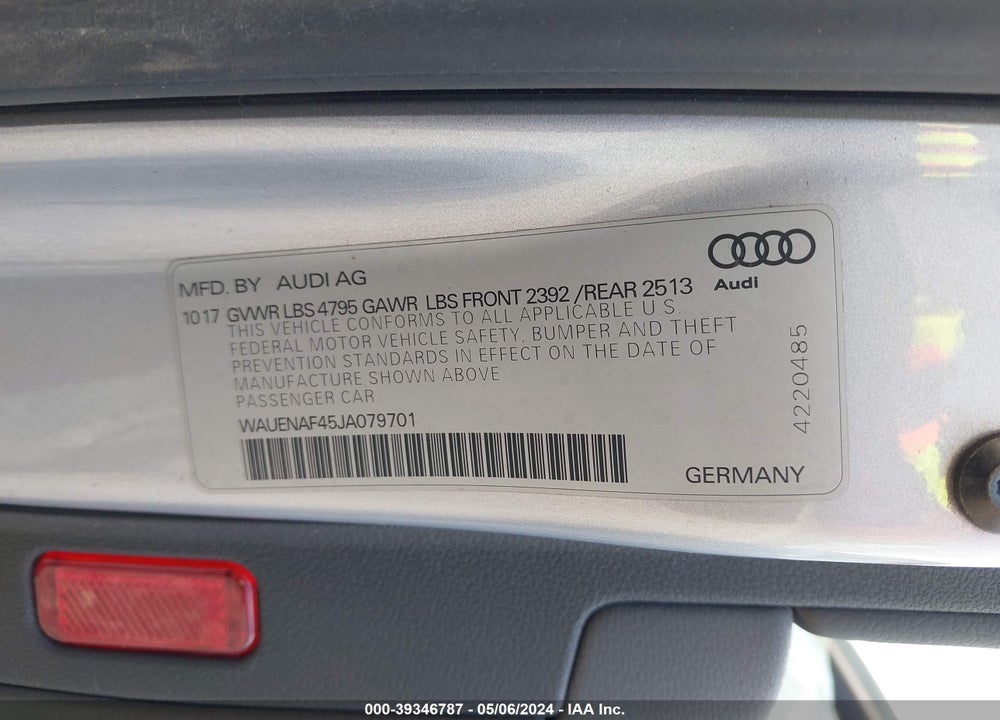 2018 AUDI A4 2.0T PREMIUM/2.0T TECH PREMIUM VIN: WAUENAF45JA079701