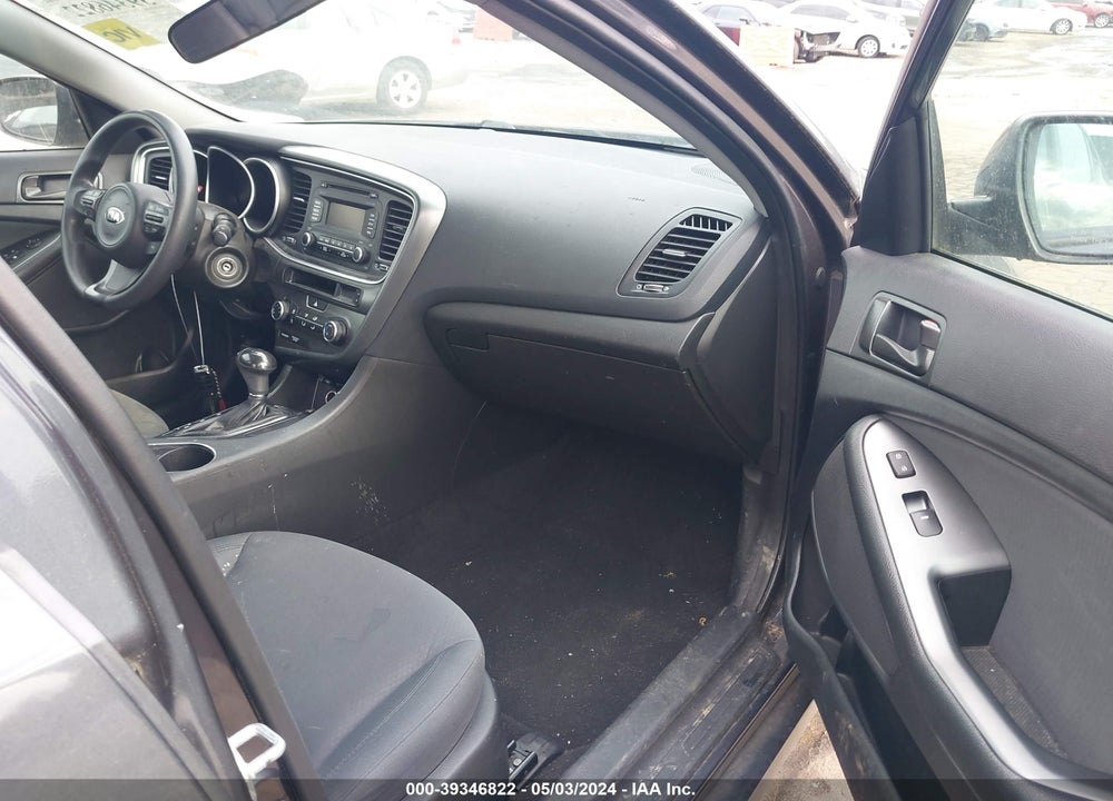 2015 KIA OPTIMA LX VIN: KNAGM4A73F5630996