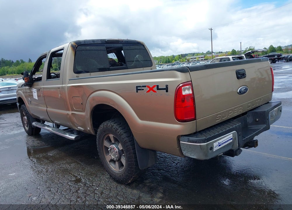2011 FORD F-250 LARIAT VIN: 1FT7W2BT6BEA29640
