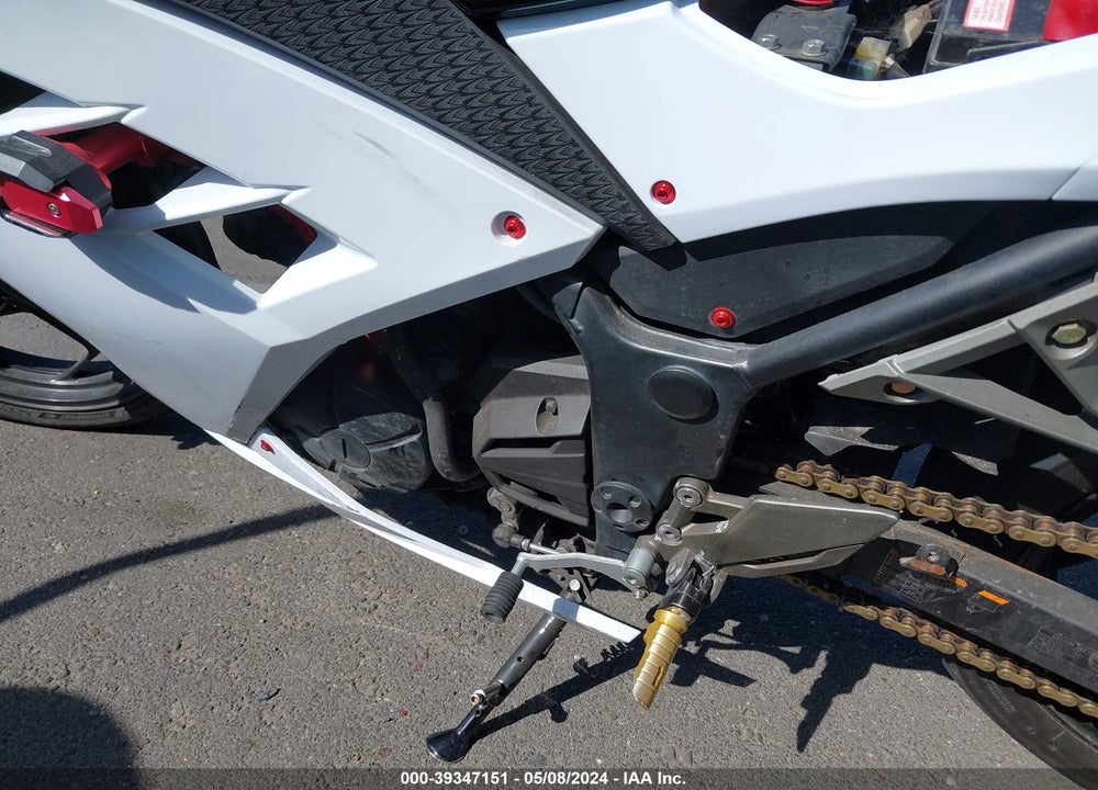 2016 KAWASAKI EX300 A VIN: JKAEX8A10GDA26914
