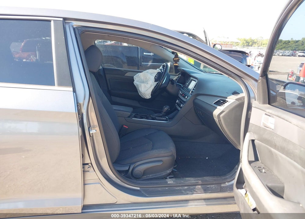 2018 HYUNDAI SONATA SEL VIN: 5NPE34AF9JH631244