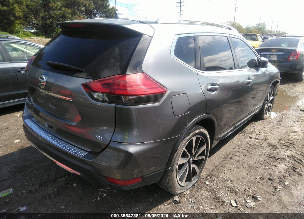 2018 NISSAN ROGUE SL VIN: JN8AT2MT8JW486216